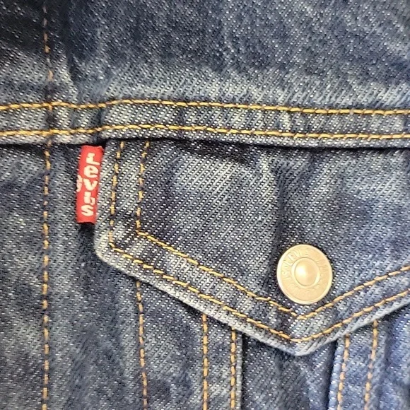 Levi's denim jacket - Picture 3 of 4